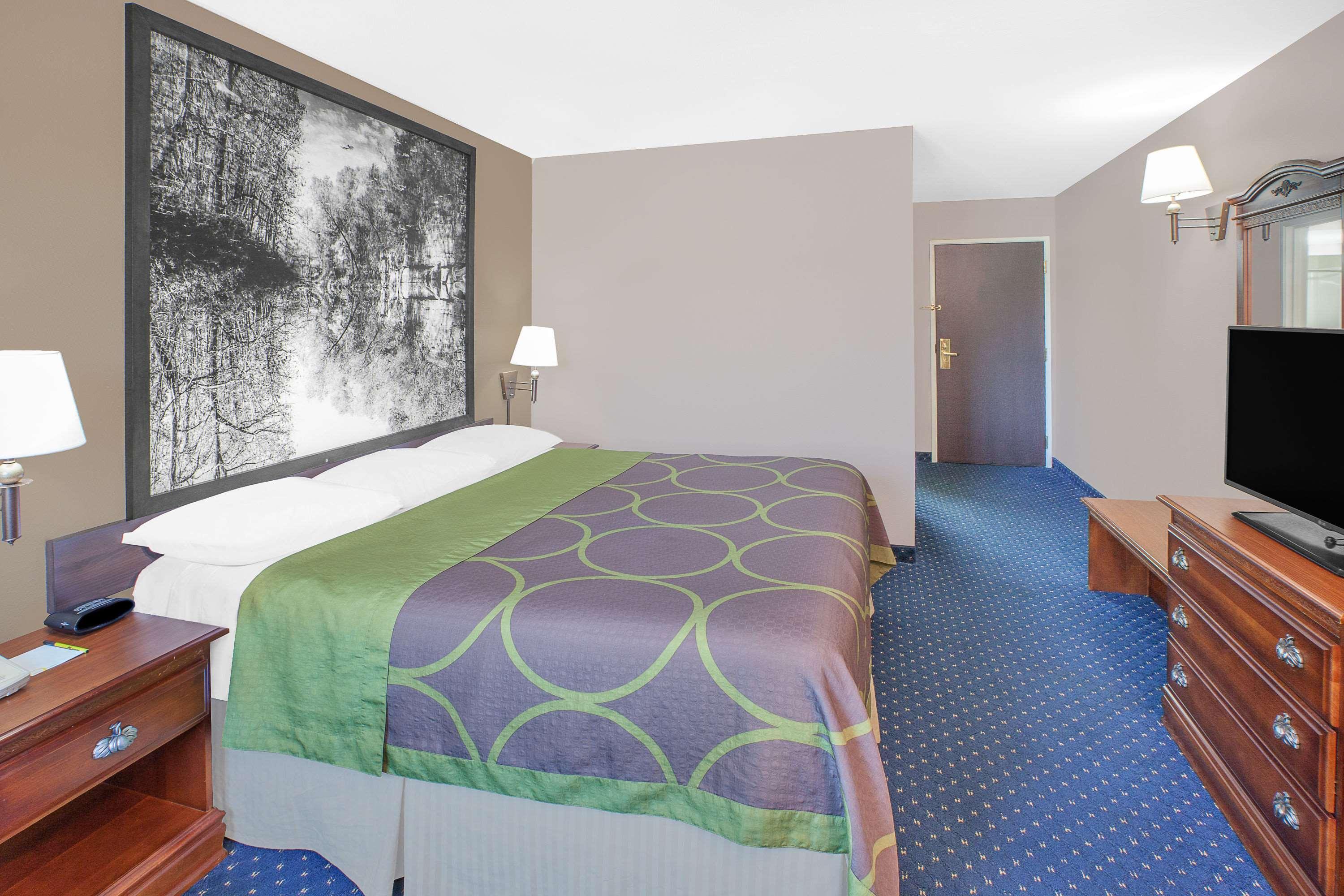 Super 8 By Wyndham Lowell/Bentonville/Rogers Area Exterior foto